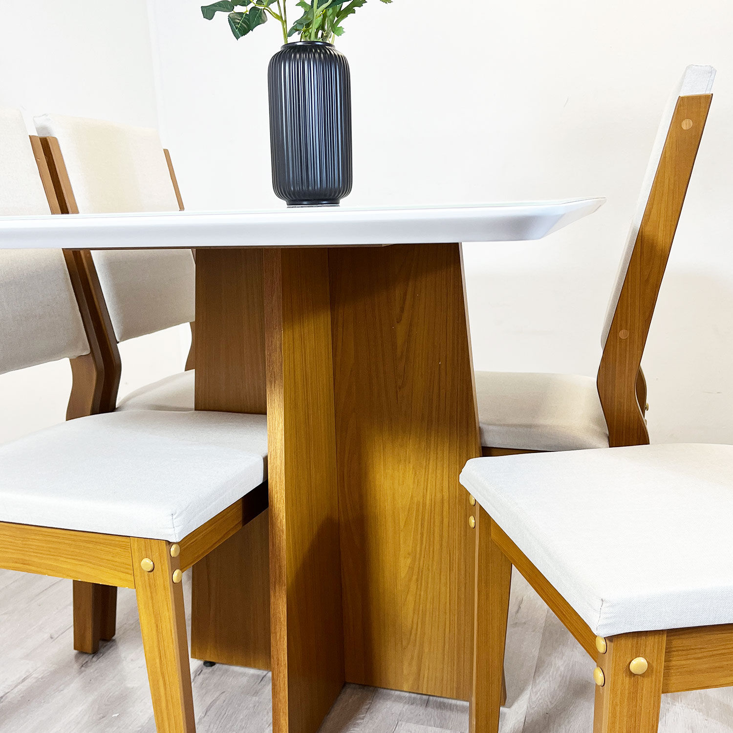 Juego De Comedor Encanto 120x80 Cm Vidrio 4 Sillas Beige image number 2.0