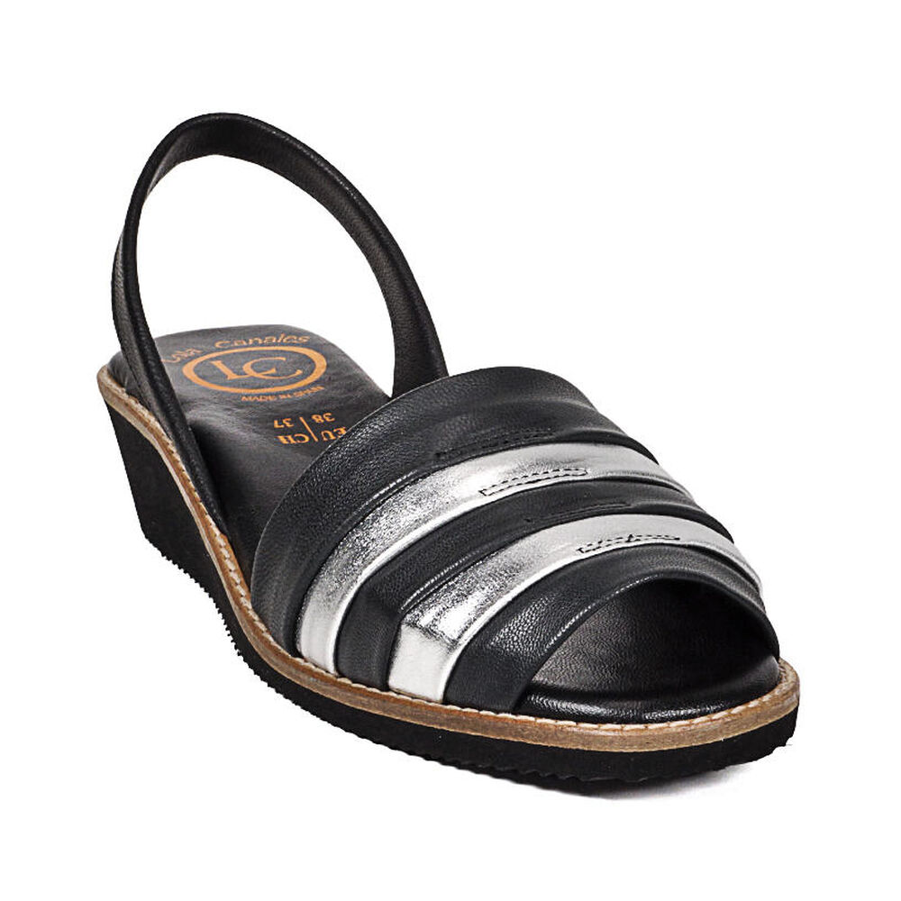 Sandalia Cuero Charmiane Negro Plata image number 3.0