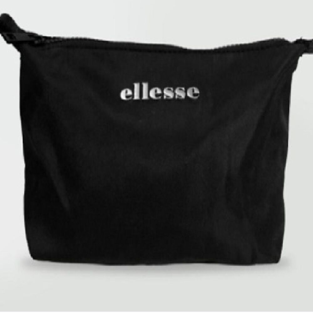 Cosmetiquero Deportivo Ellesse Roma image number 0.0