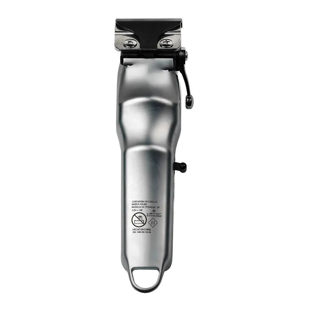 Cortadora De Pelo Clipper Titanium Gc Plateado Gama De Acero Inoxidable image number 1.0