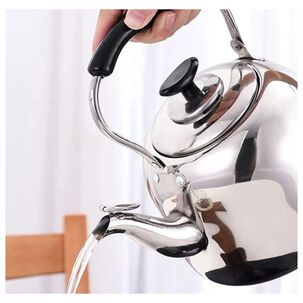 Tetera De Acero Inoxidable Cuello De Cisne De 5 Litros Color Plateado