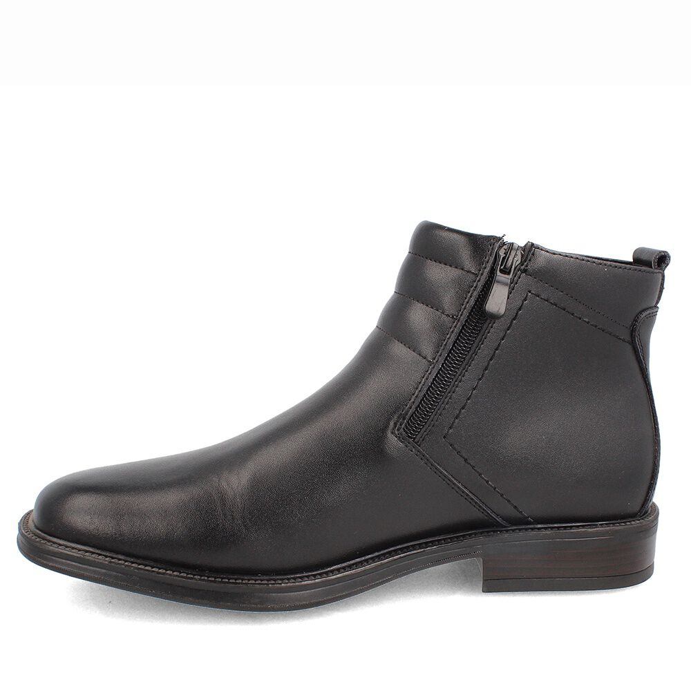 Bot&iacute;n Casual Hombre Bata Vs Town Negro image number 1.0