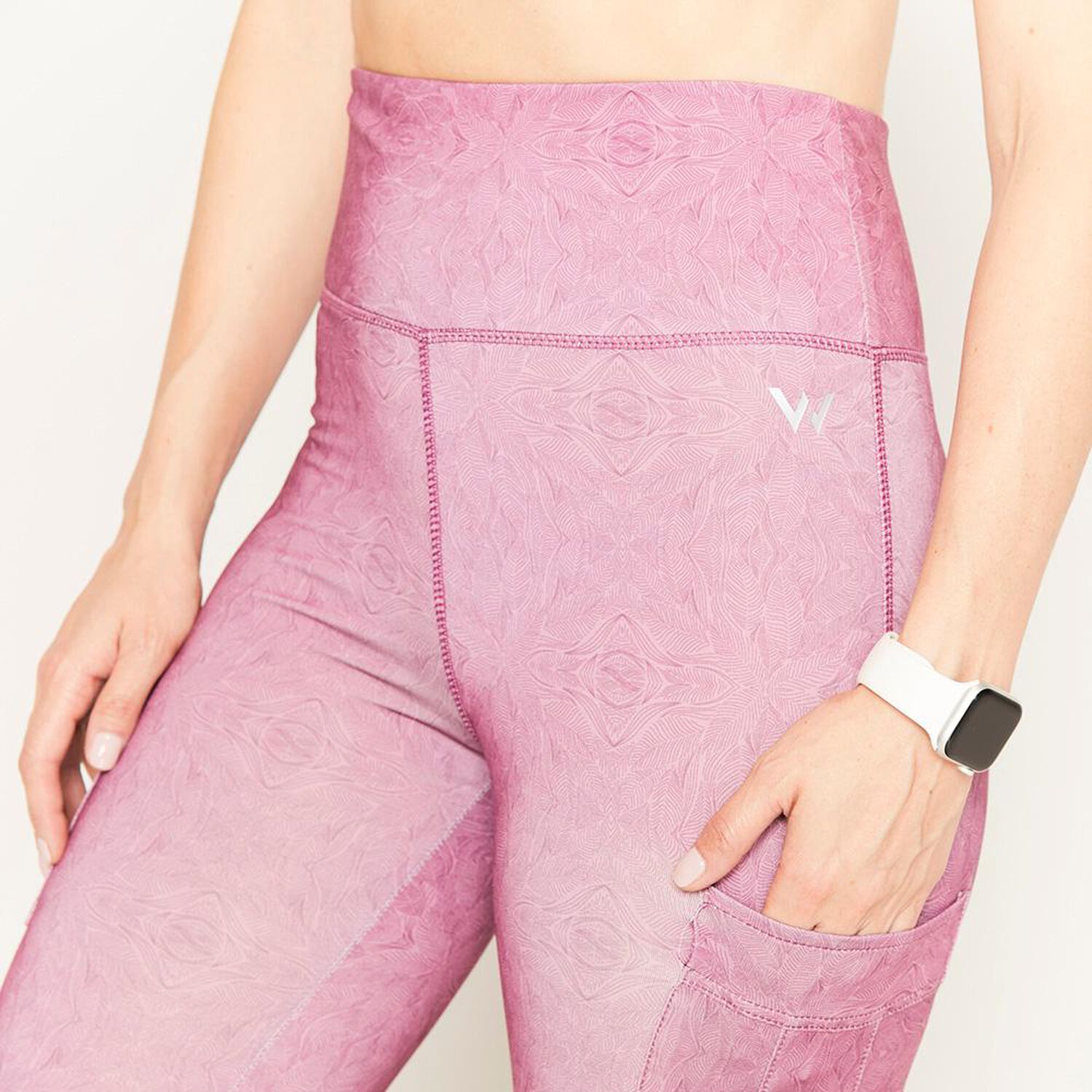 Calza Deportiva Tiro Alto Skinny Mujer Wetland image number 3.0