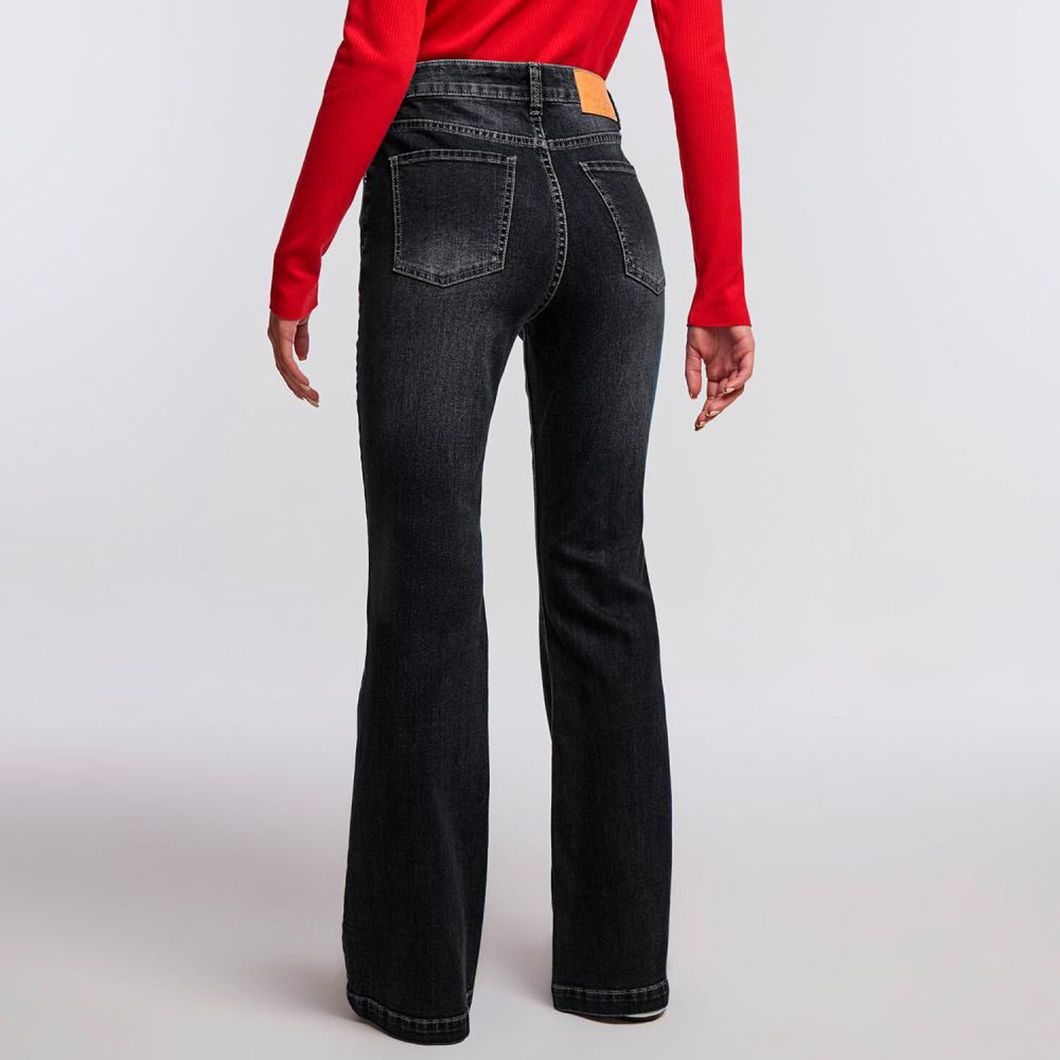 Jeans Tiro Medio Flare Mujer Freedom image number 1.0