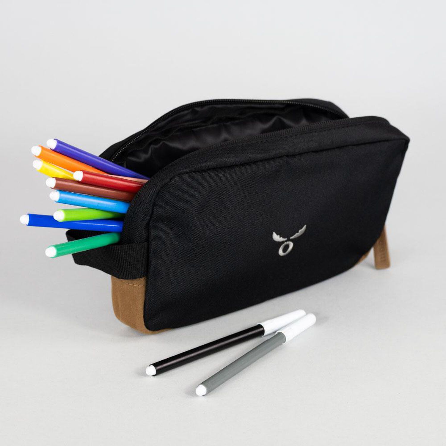 Estuche Manhattan Black Moose image number 4.0