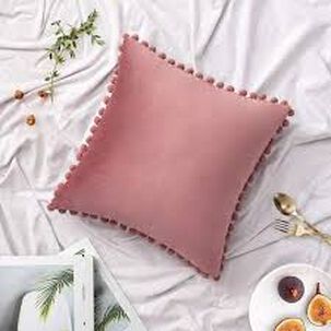 Set De 2 Cojines De Terciopelo Con Pompones