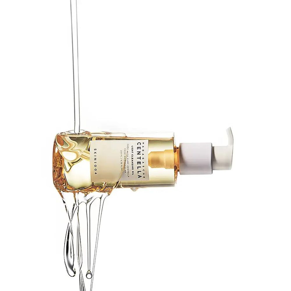 Madagascar Centella Light Cleansing Oil (skin1004) - 200ml Limpiador Oleoso Calmante Pieles Sensibles image number 1.0
