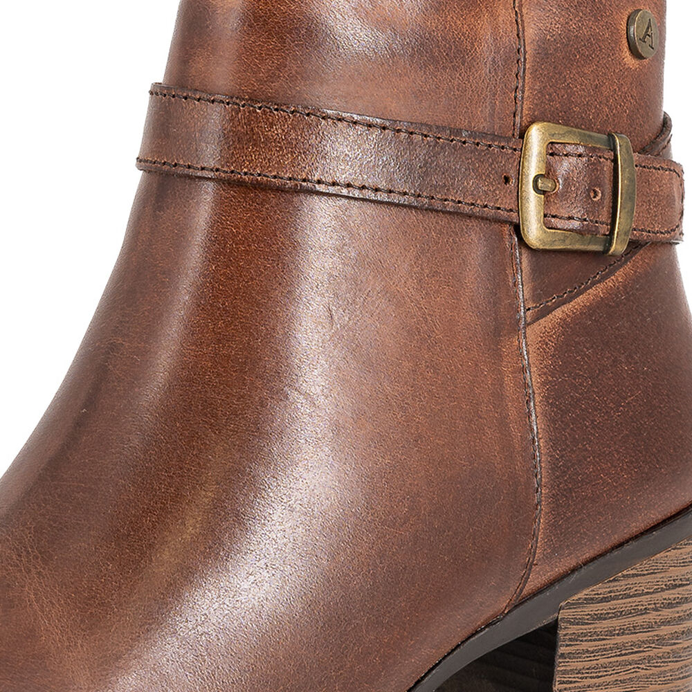 Botin De Cuero Francy Café Alquimia image number 4.0