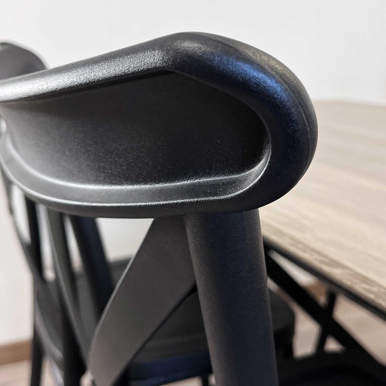 Juego De Comedor Vermontt 4 Sillas Crossback Retro Negra image number 3.0