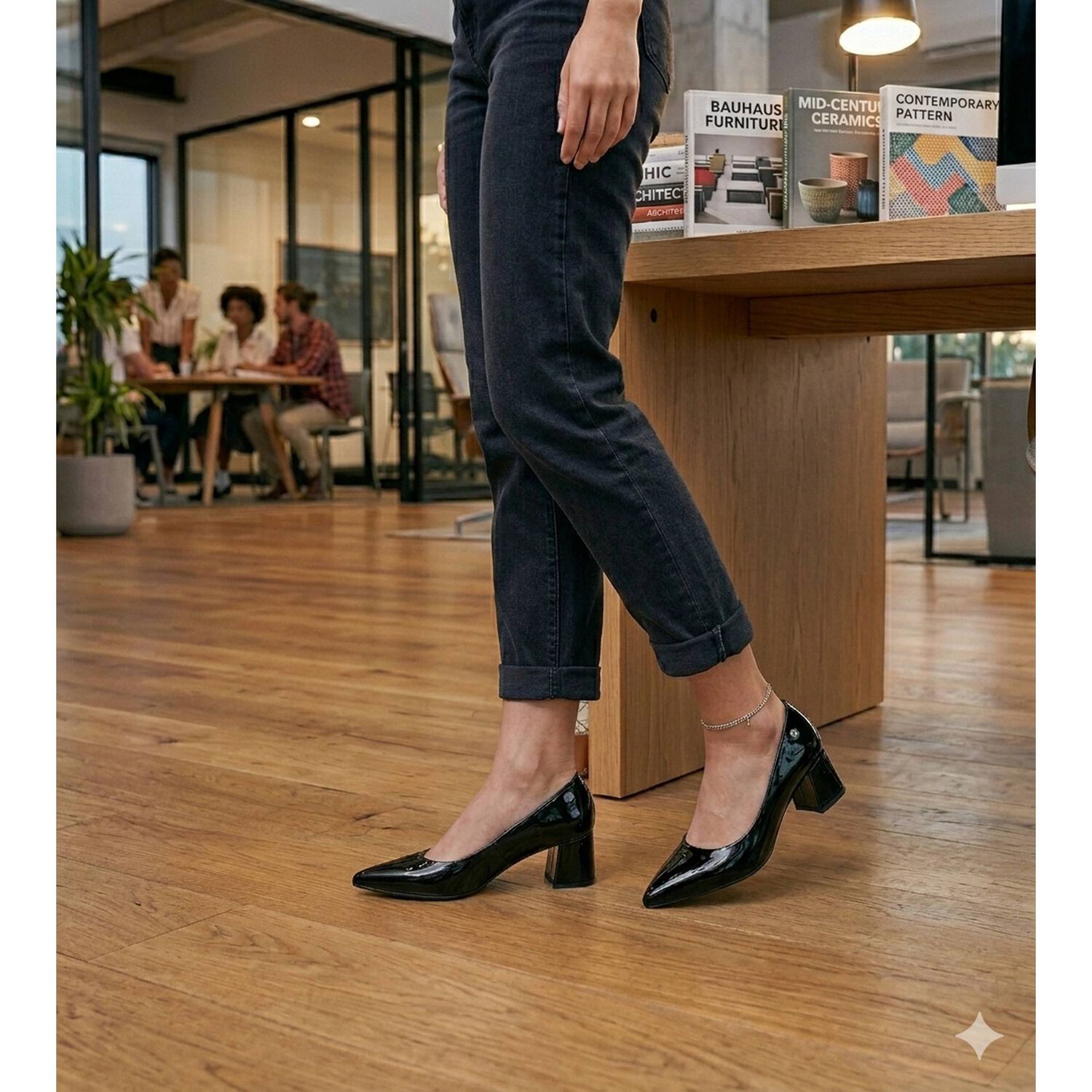 Zapato Katia Negro Charol Alquimia image number 4.0