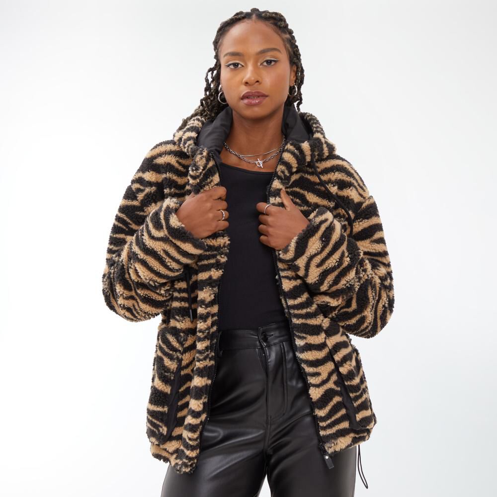 Chaqueta Peluda Full Print Cuello Alto Con Capucha Mujer Rolly Go image number 0.0