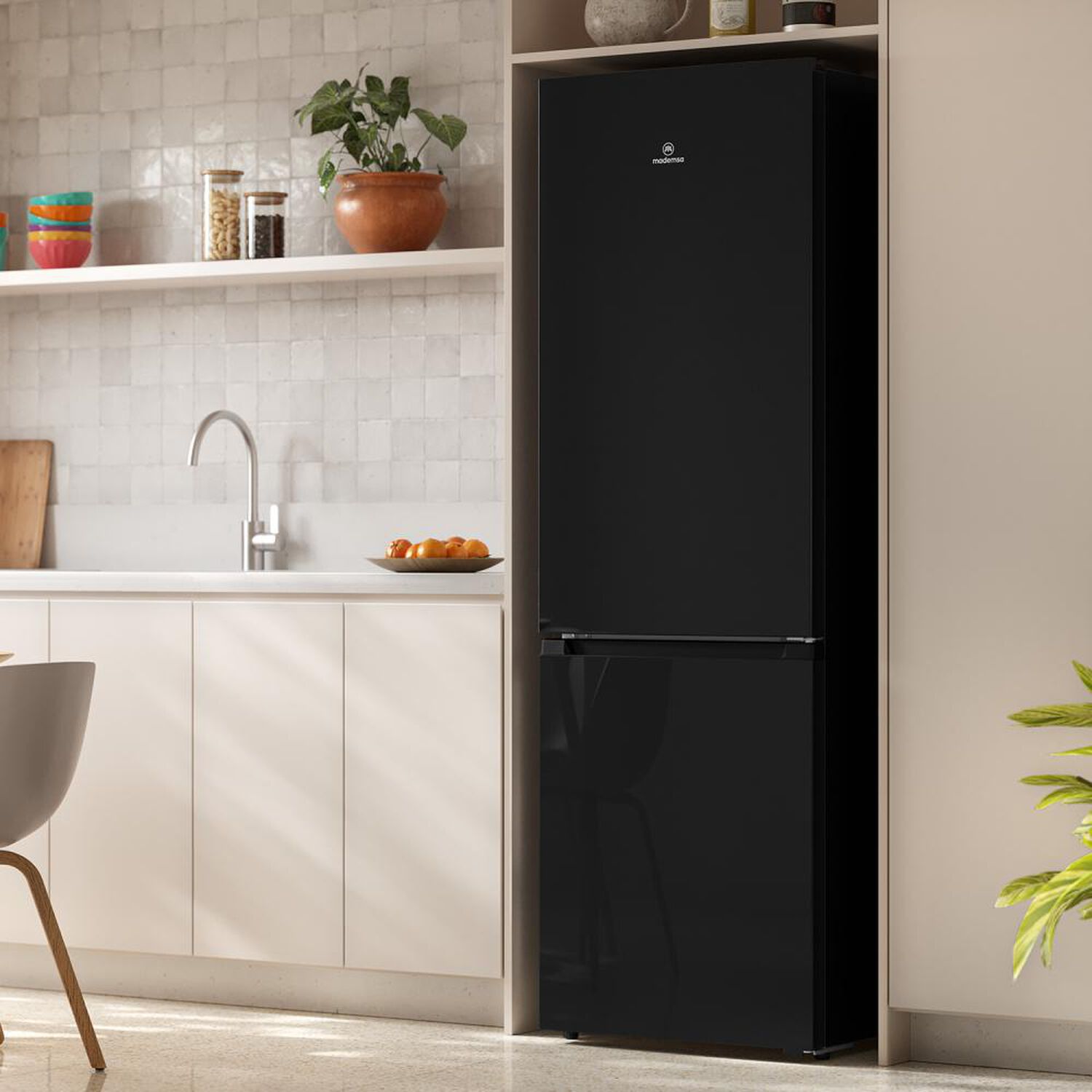 Refrigerador Bottom Freezer Mademsa Mi60b / No Frost / 293 Litros / C image number 5.0