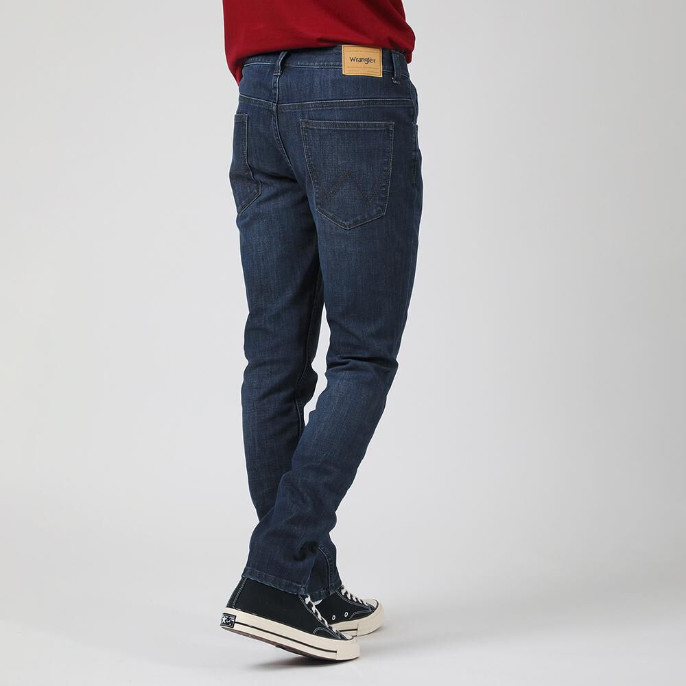 Jeans Tiro Medio Slim Fit Hombre Wrangler image number 1.0