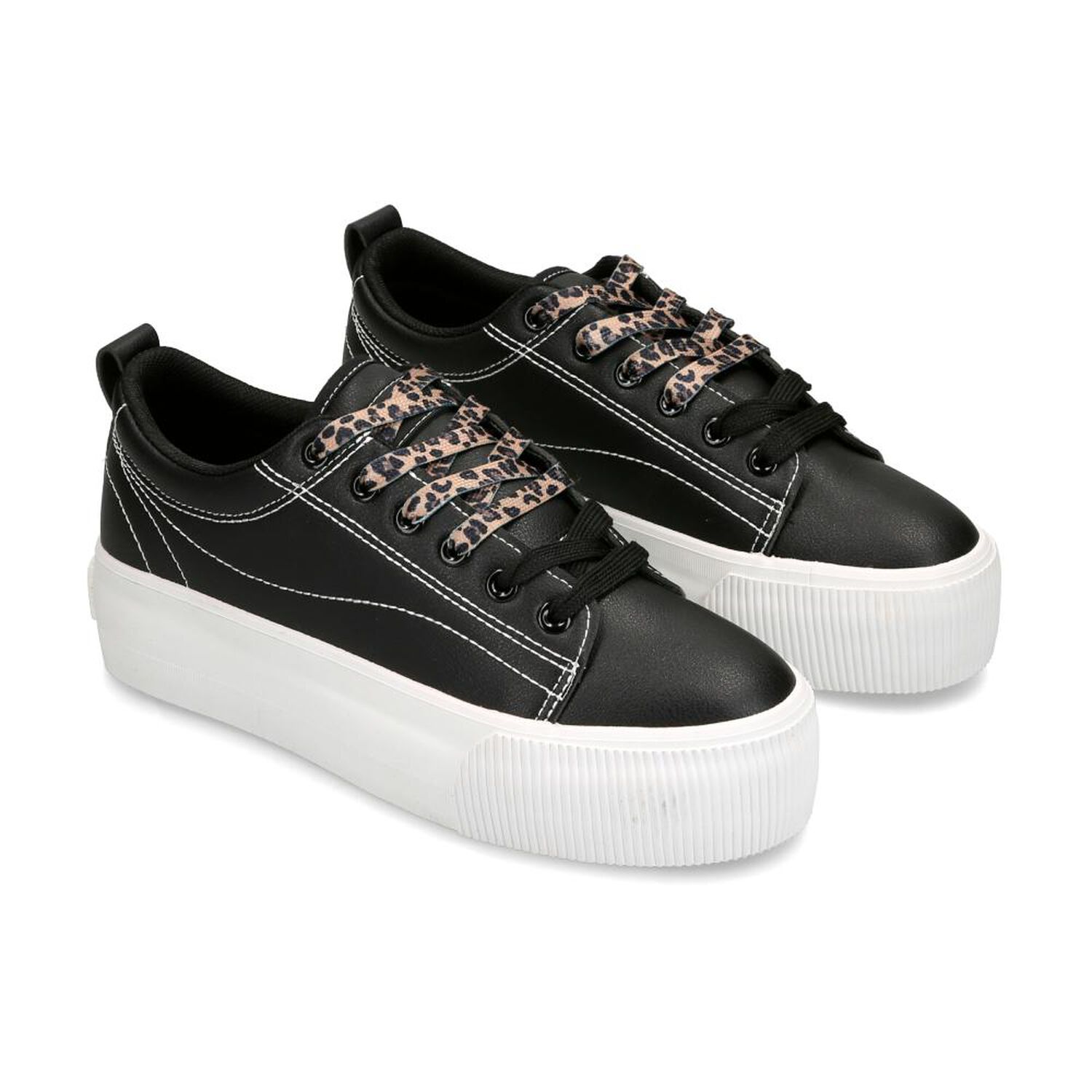 Zapatilla Urbana Mujer Freedom Black image number 1.0