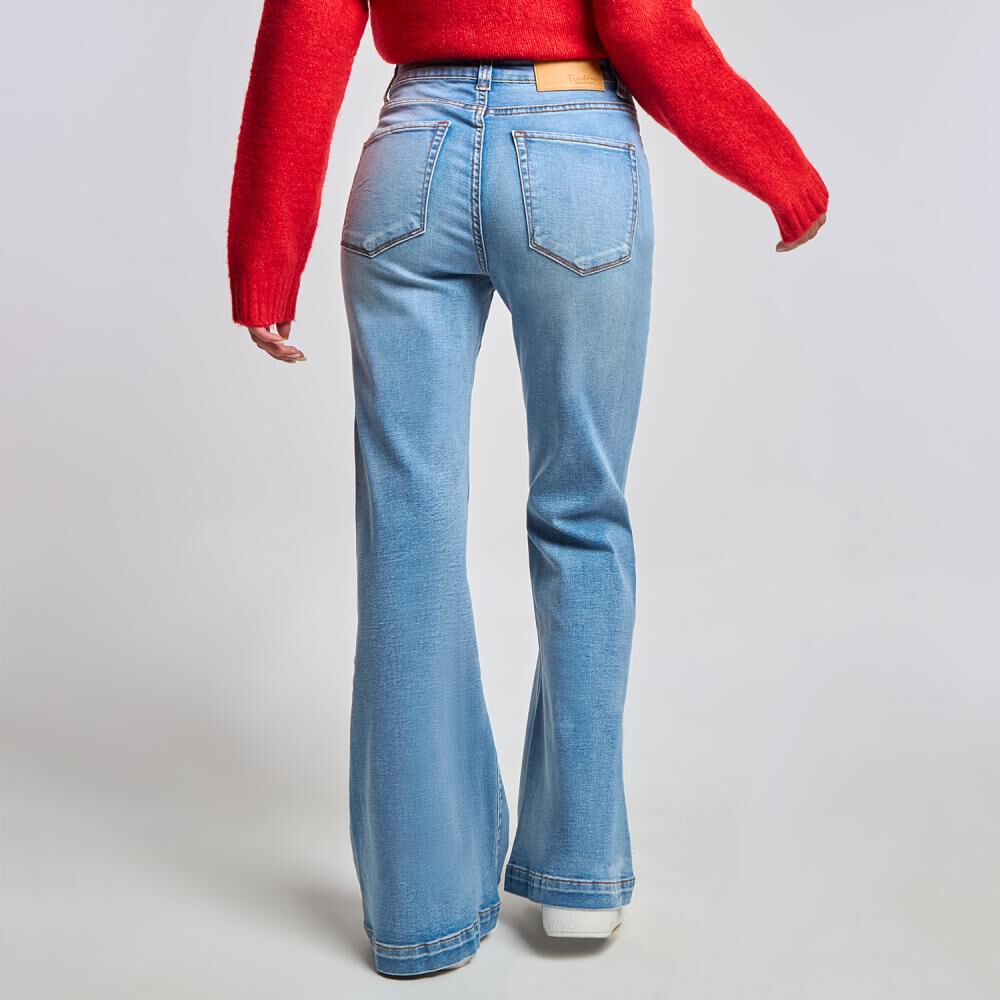 Jenas Con Bolsillos Tiro Medio Flare Mujer Freedom image number 3.0