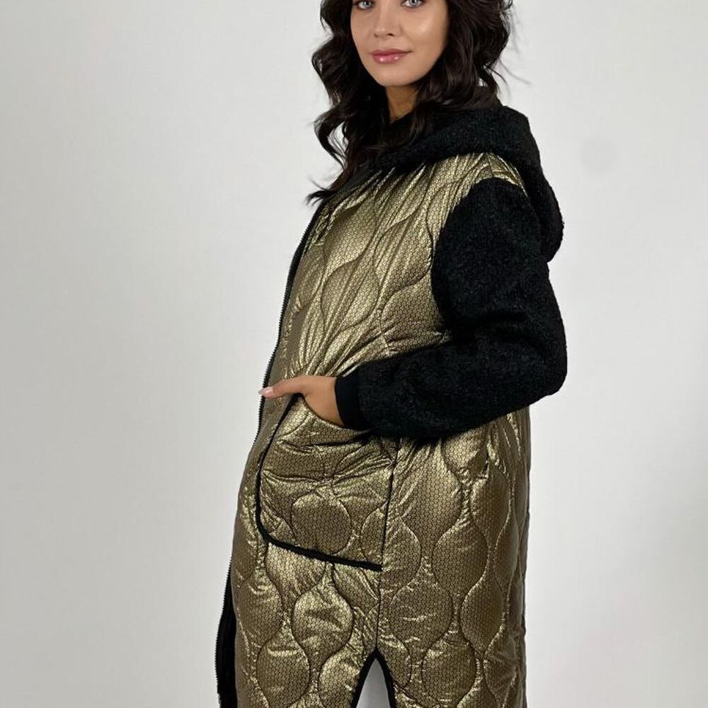 Parka Acolchada Metalizada Con Chiporro image number 4.0