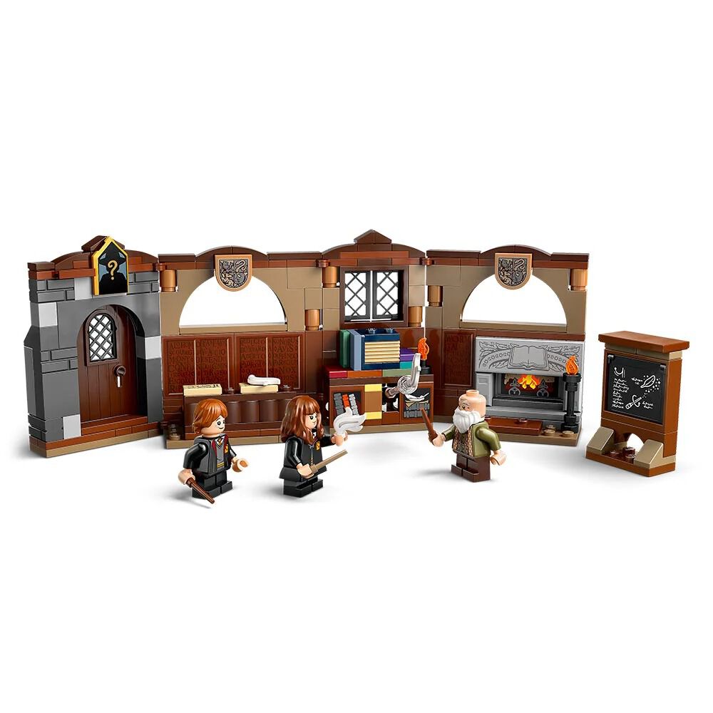 Lego Harry Potter Castillo De Hogwarts: Clase De Encantamientos - 76442 image number 2.0