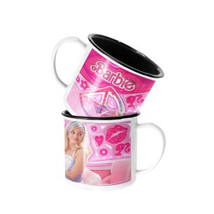 Taza Enlozada Lechera Barbie Manejando Pelicula Corazones