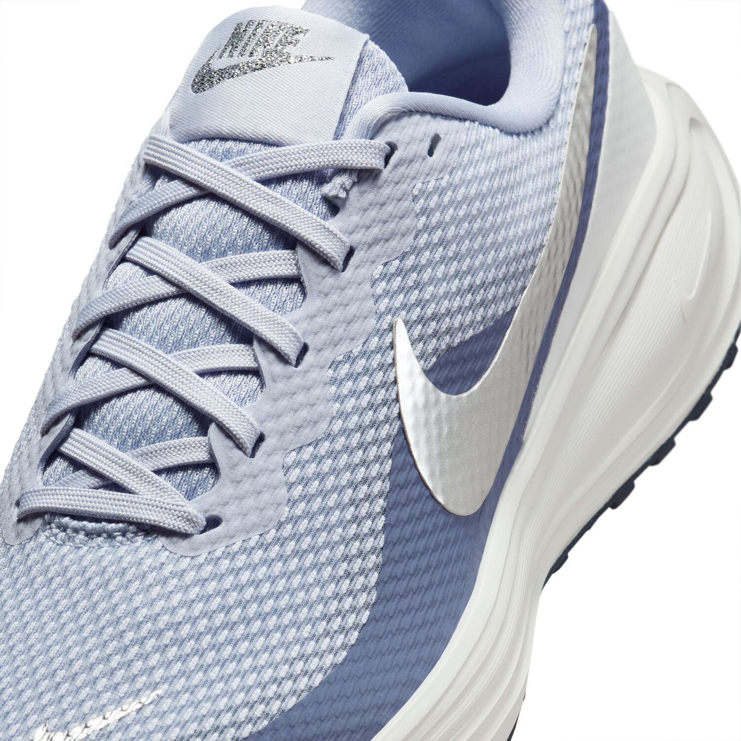 Zapatilla Nike Revolution 8 Mujer Gris image number 7.0