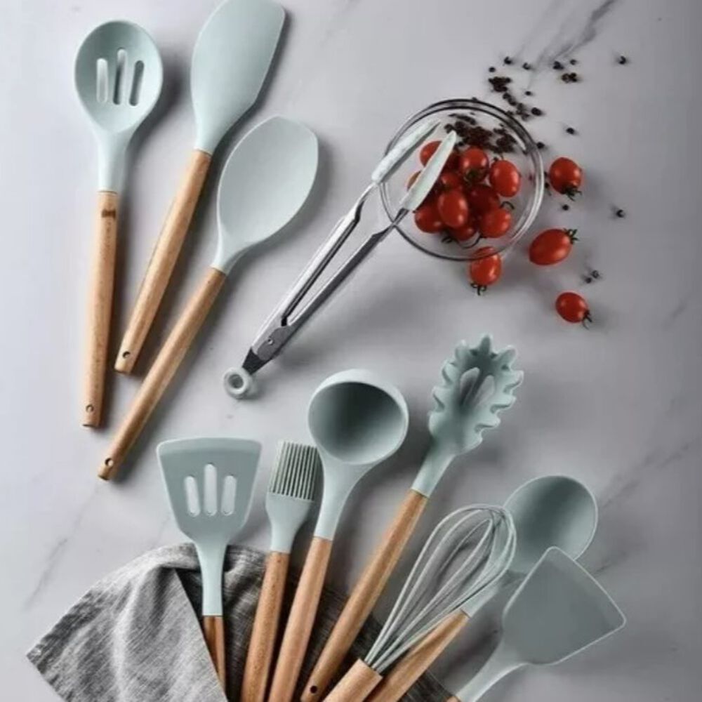 Set 12 Utensilios Cocina Mango Silicona Y Madera Repostería Verde image number 2.0