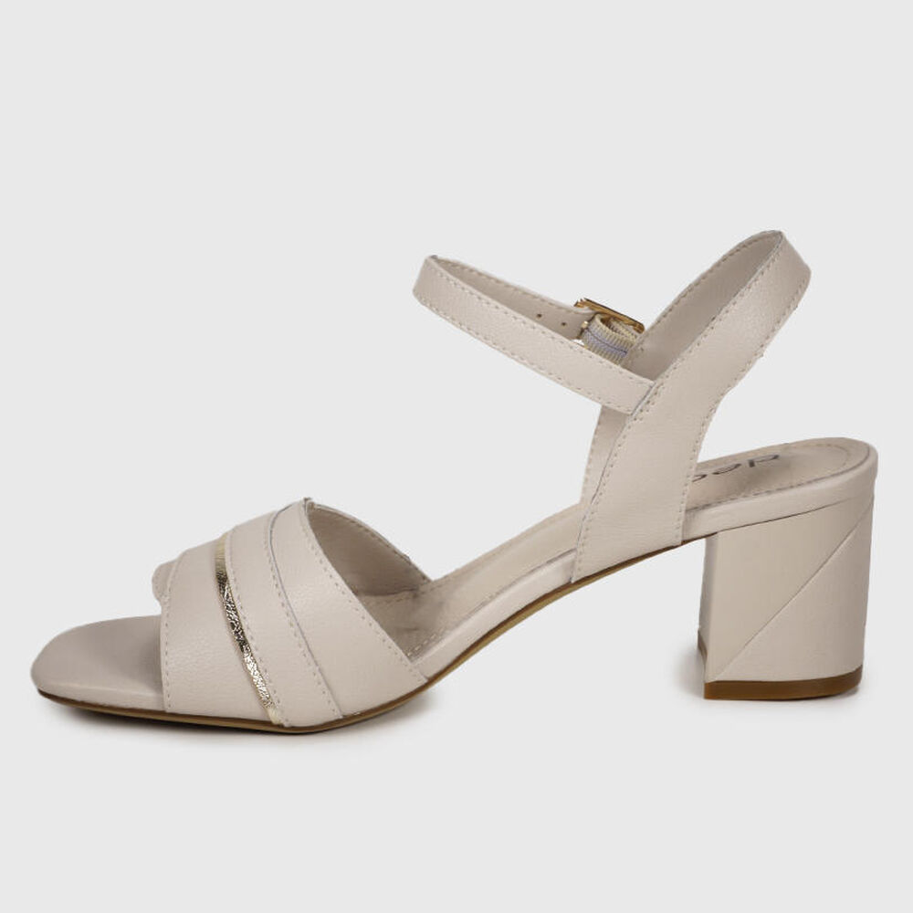 Sandalia Cuero Nevedna Beige image number 4.0