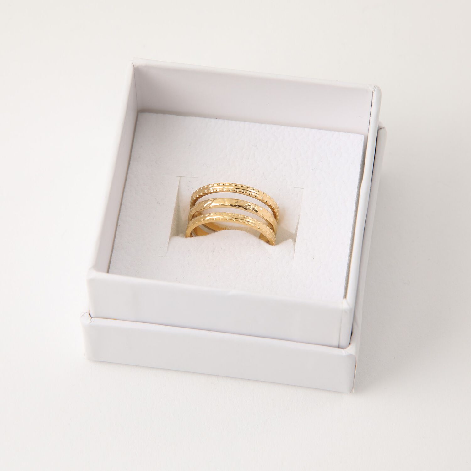 Anillo 19v69 Dorado Mujer Str216 image number 1.0