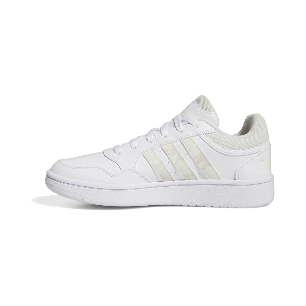 Zapatilla Urbana Mujer Adidas Hoops 3 image number 3.0