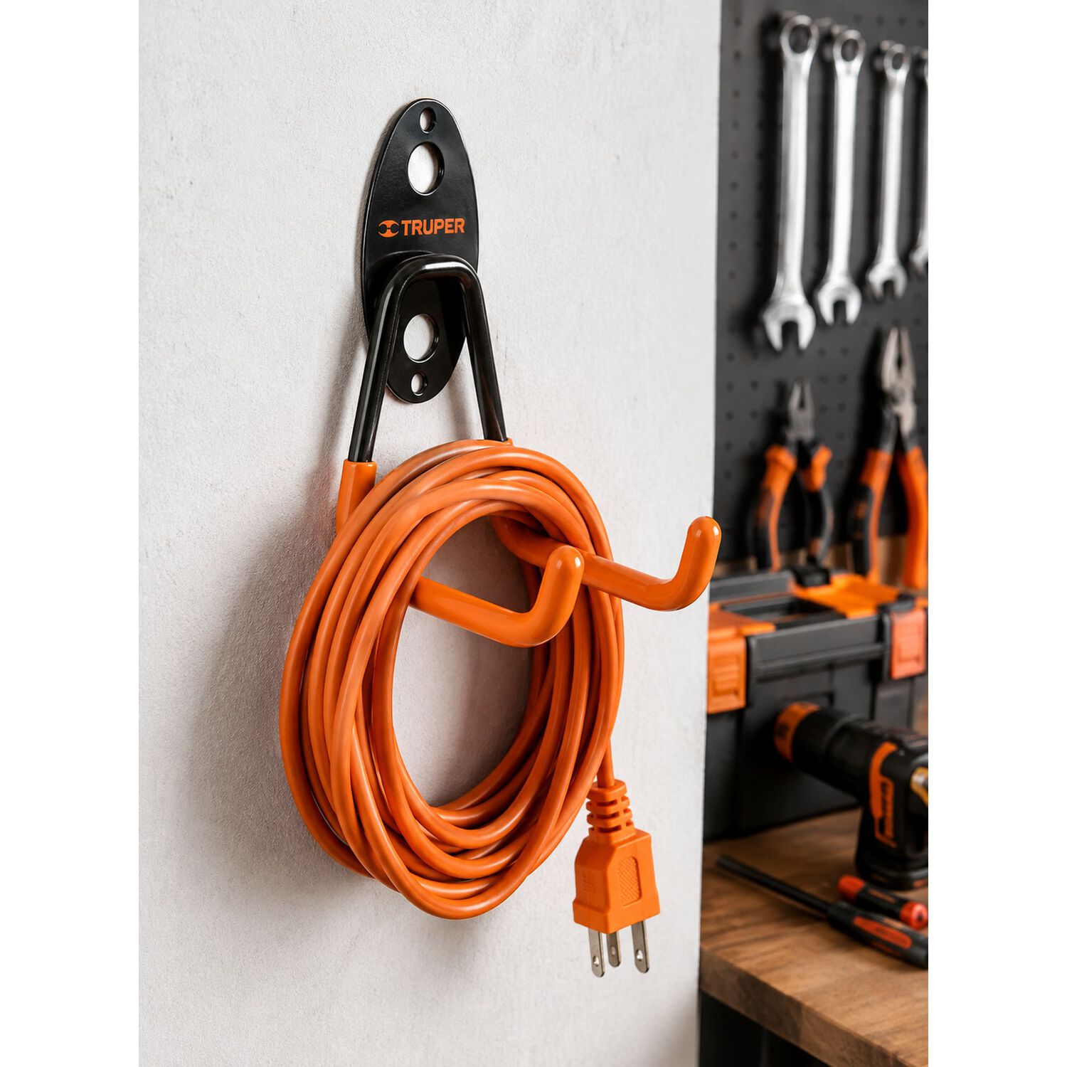 Gancho Multiuso Truper 10 Cm Organizador Pared Herramientas image number 1.0