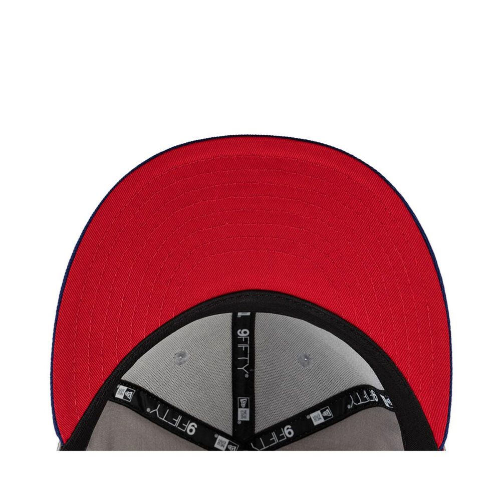 Gorra 59fifty Futbol Universidad De Chile Gris New Era image number 5.0