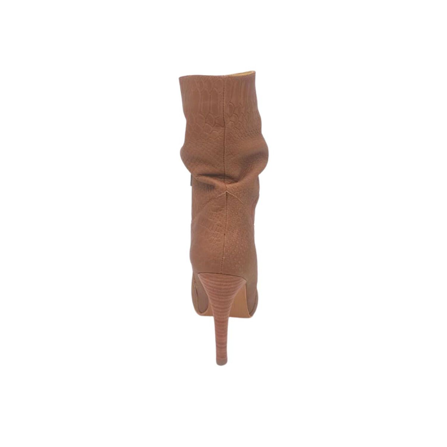 Bota Vilma Camel Cuero Pao Pecados image number 5.0