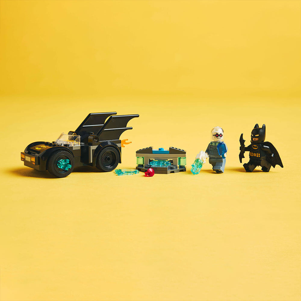 Lego Dc Batman Y Batimóvil Vs. Mr. Freeze - 76301 image number 7.0