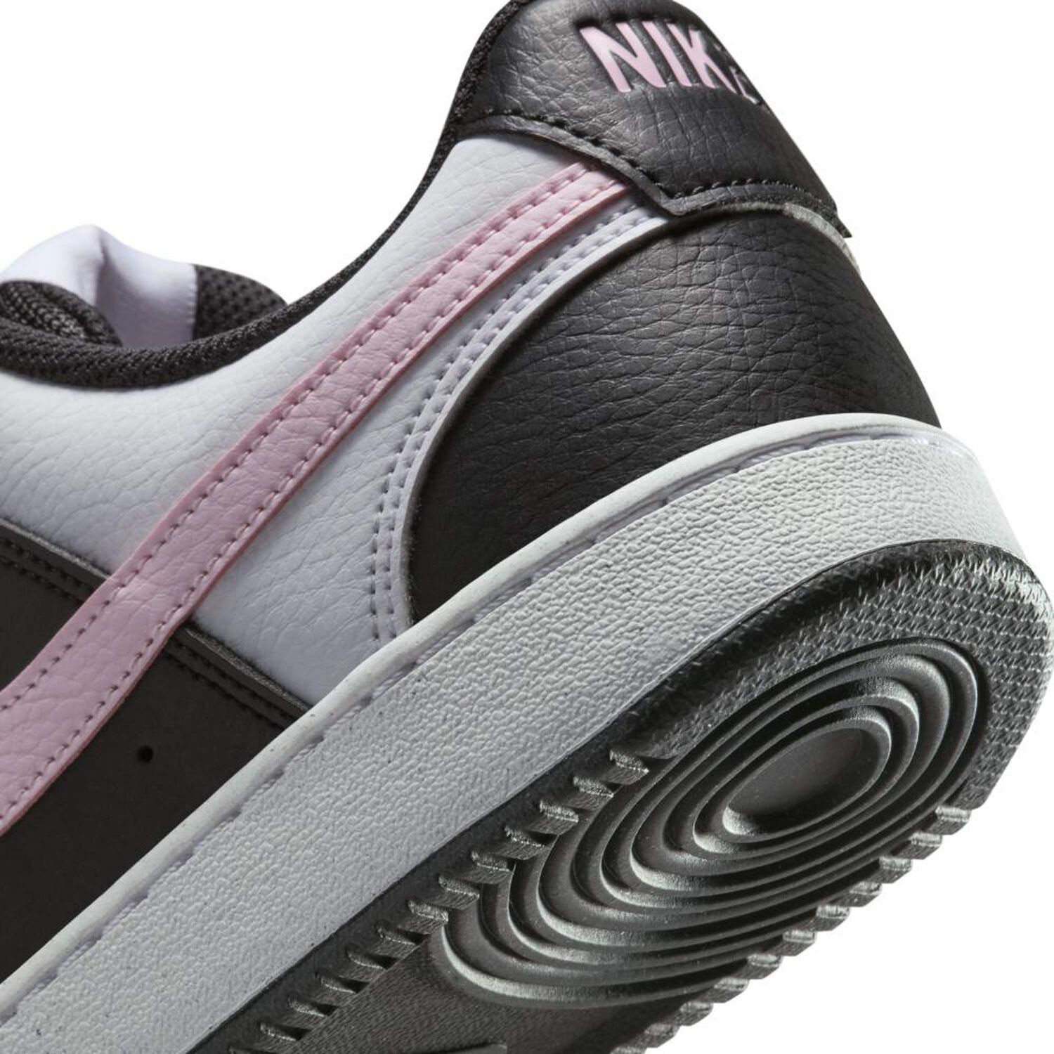 Zapatilla Urbana Mujer Nike Court Vision Low Next Nature Negro/blanco image number 6.0