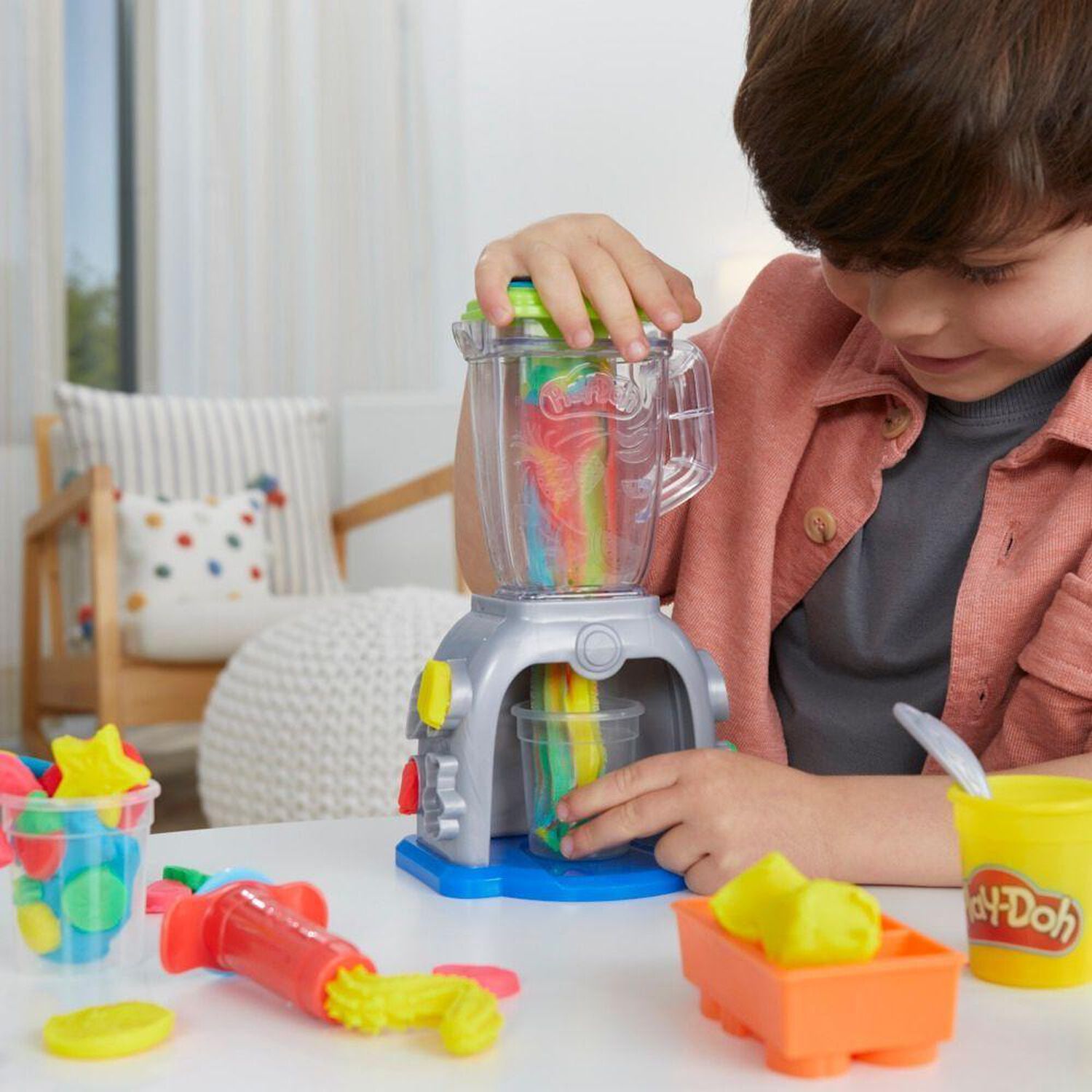 Masas Y Plastilinas Play Doh Kitchen Creations Licuadora De Batidos Coloridos image number 12.0