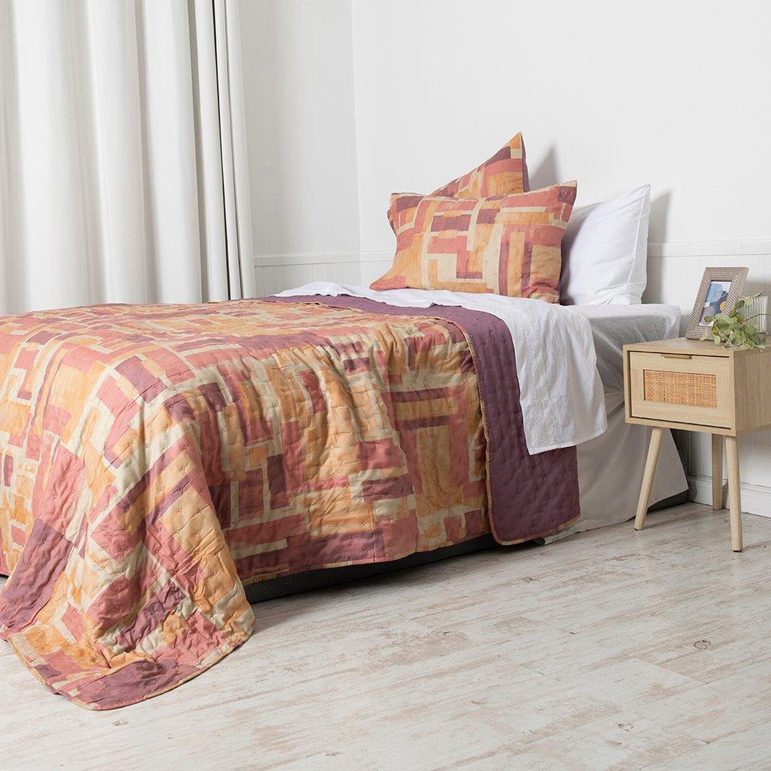 Quilt Toledo Est. Mashini King Cube image number 1.0