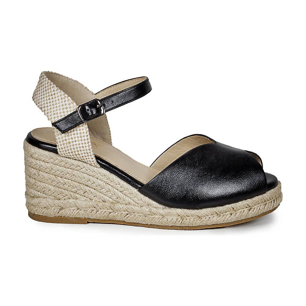 Sandalia Benedicta Negro image number 1.0