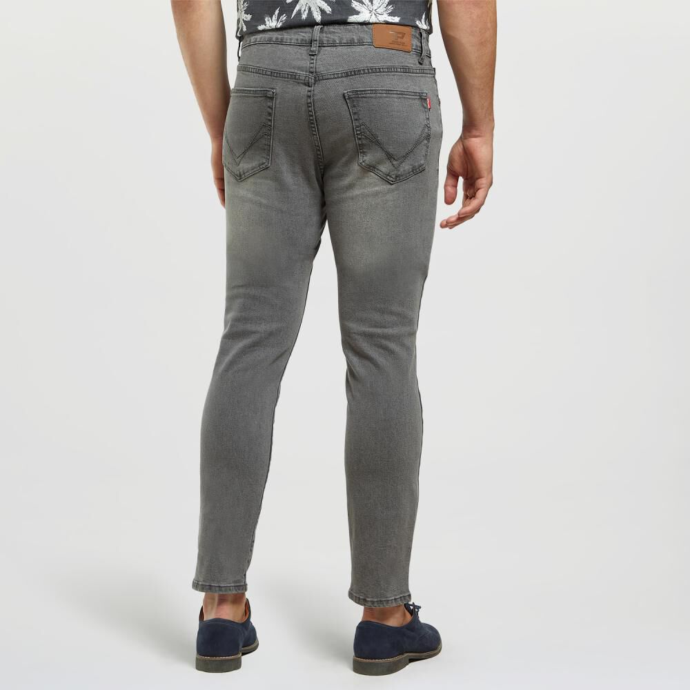 Jeans Regular Tiro Medio Slim Hombre Peroe image number 3.0
