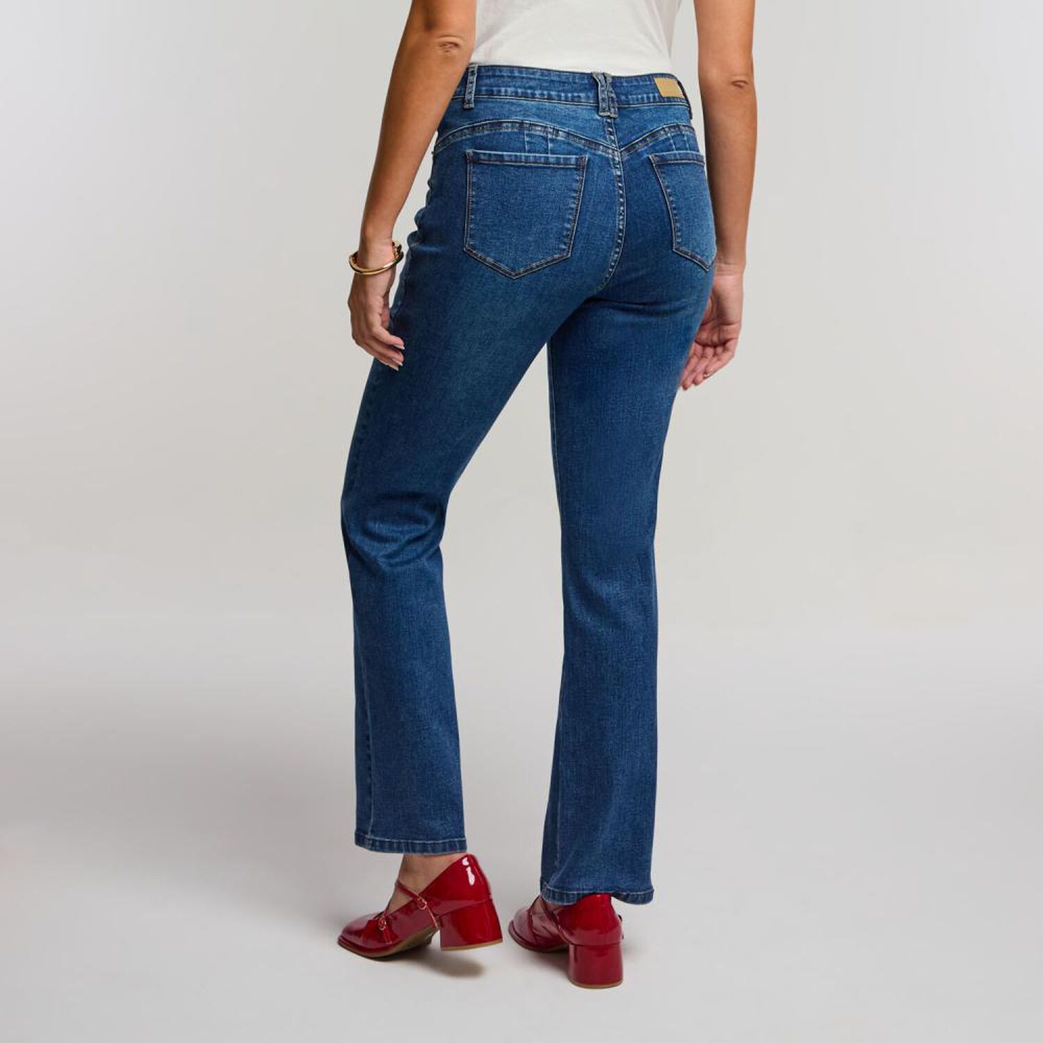 Jeans Focalizado Tiro Medio Straight Mujer Kimera image number 3.0