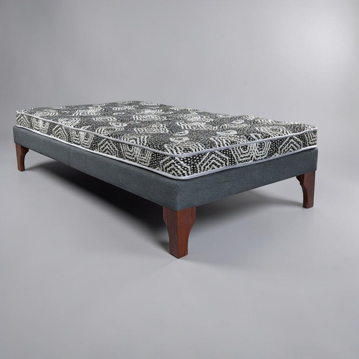 Cama 1 Plaza Box 13 Cm L190 Cm + Colchon Modelo Ideal / Con Patas De 24 Cm (gris) image number 1.0