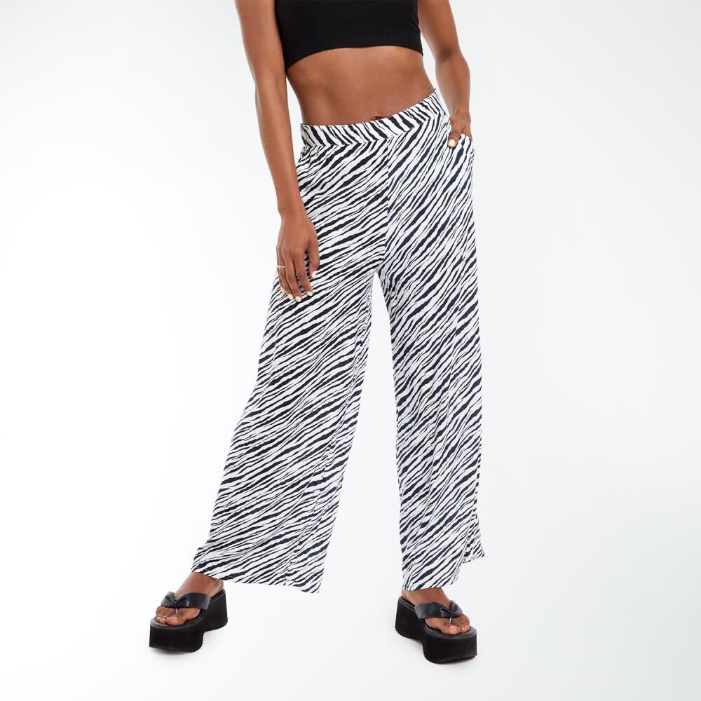 Pantal&oacute;n B&aacute;sico Tiro Medio Palazzo Mujer Rolly Go image number 0.0