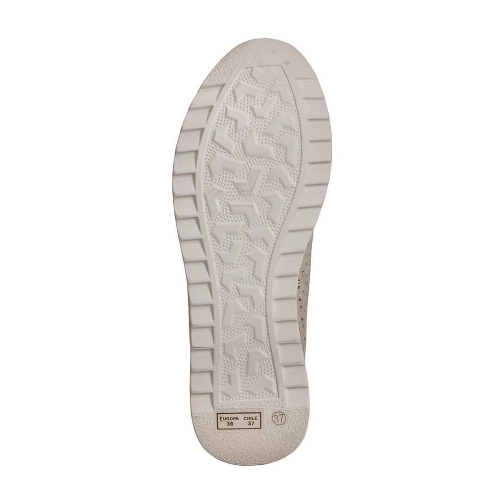 Zapatilla Cuero Geraldinas Dorado image number 5.0