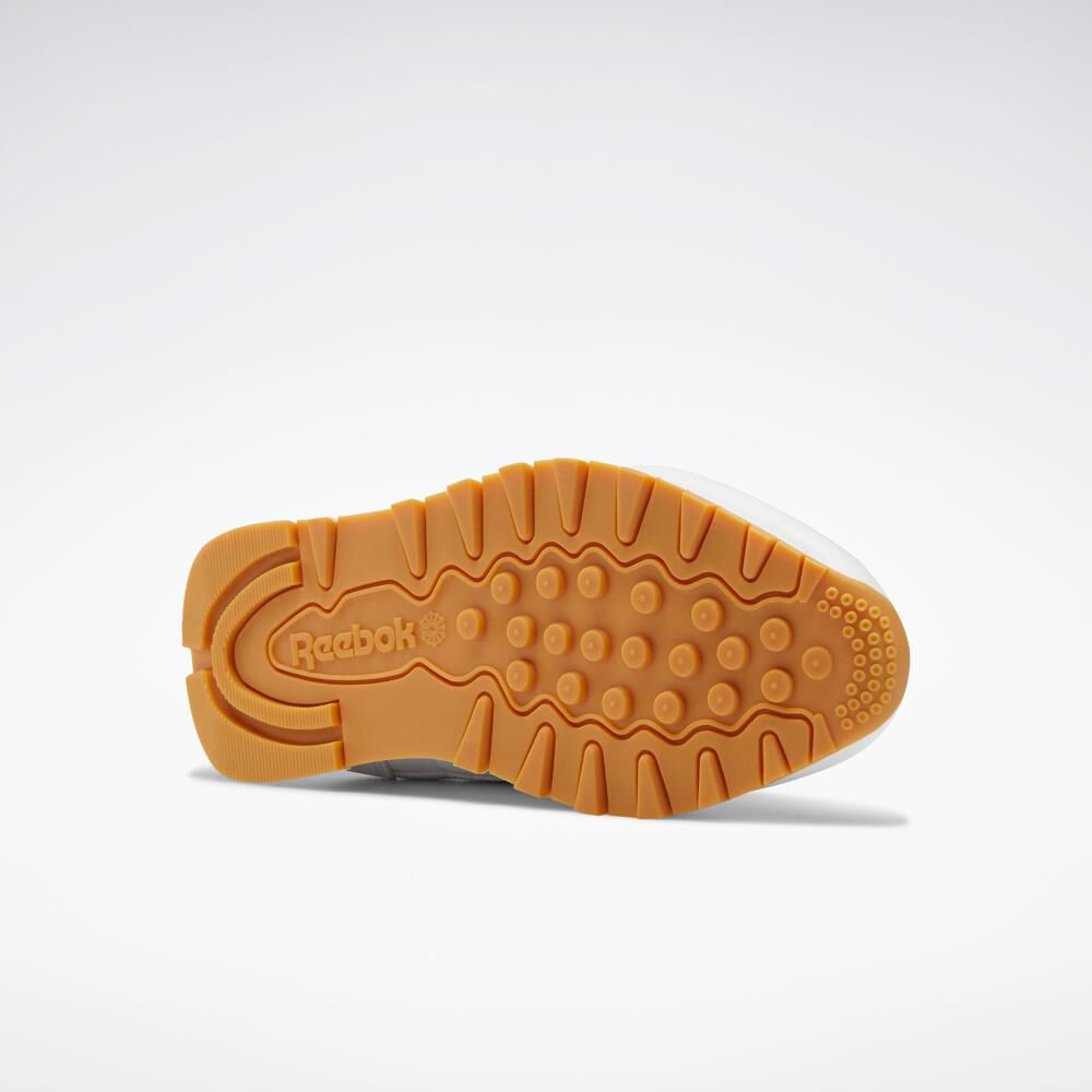 Zapatilla Urbana Mujer Reebok Classic Leather Blanco image number 3.0