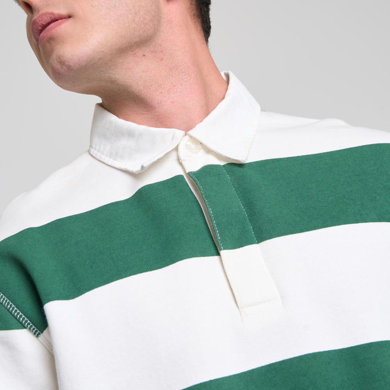 Polera Regular Rayas Manga Larga Cuello Camisero Hombre Skuad image number 4.0