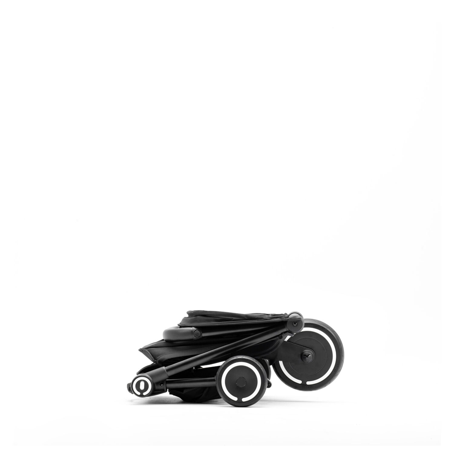 Coche Triciclo Traveler Negro image number 5.0