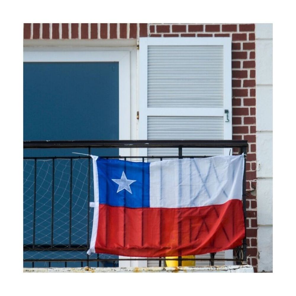 Bandera Chilena 90x60cm Chile Fiestas Patrias image number 1.0