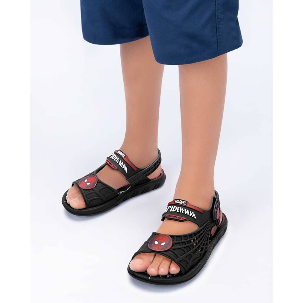 Sandalia Ni&ntilde;o Negro/rojo Spiderman 2 Ipanema image number 0.0