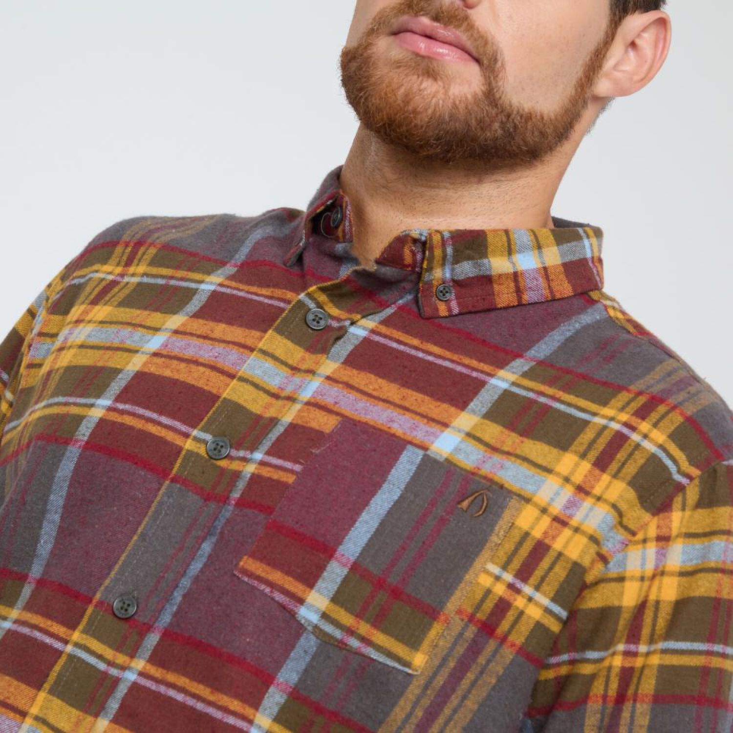 Camisa Bloque Color Slim Manga Larga Hombre Herald image number 4.0