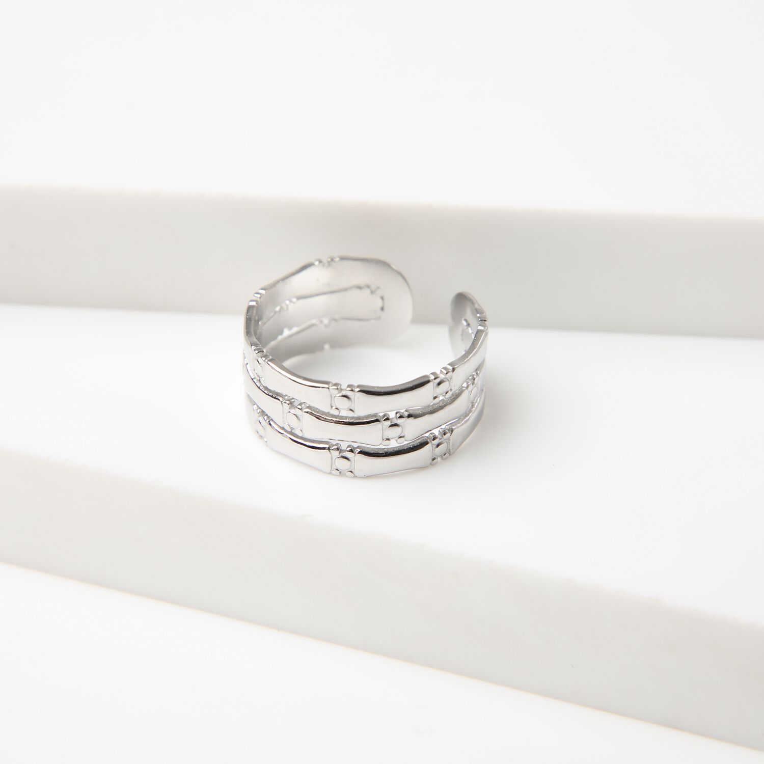 Anillo 19v69 Plateado Mujer Str200 image number 0.0