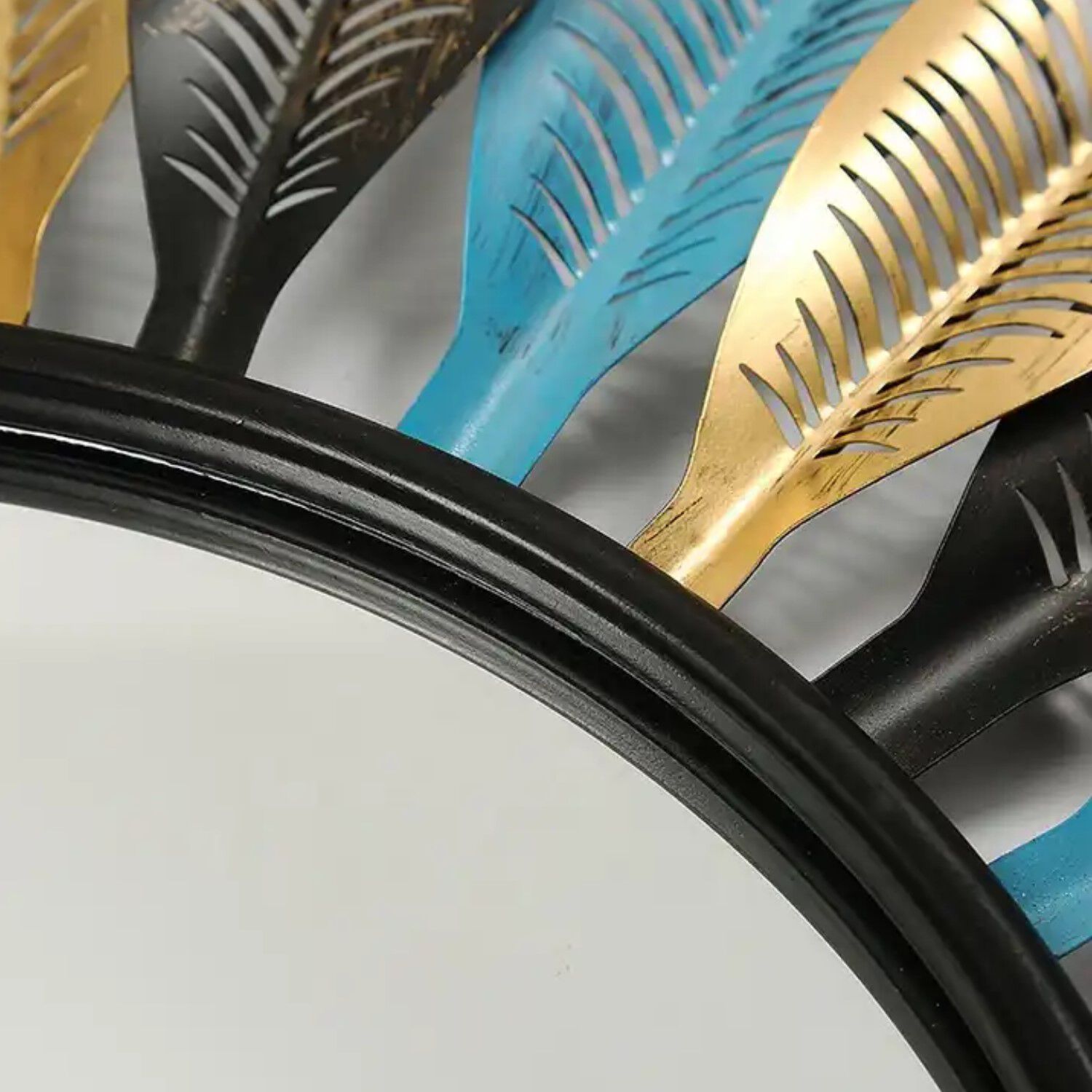 Espejo Deco Mural Boho Modern Plumas De Metal 80 Cm image number 4.0