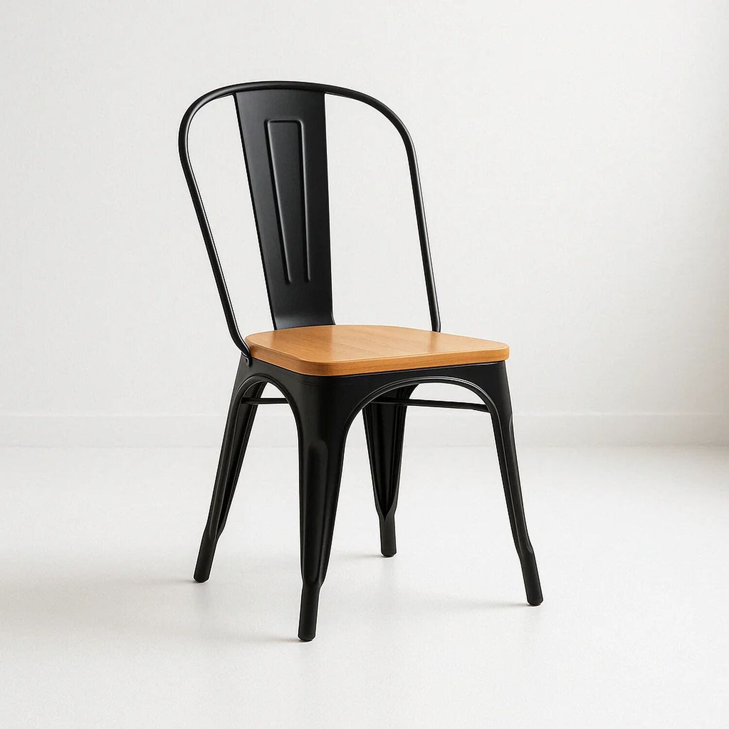 Silla Tolix De Comedor O Terraza Exterior Con Asiento De Madera Clara - Negra image number 0.0