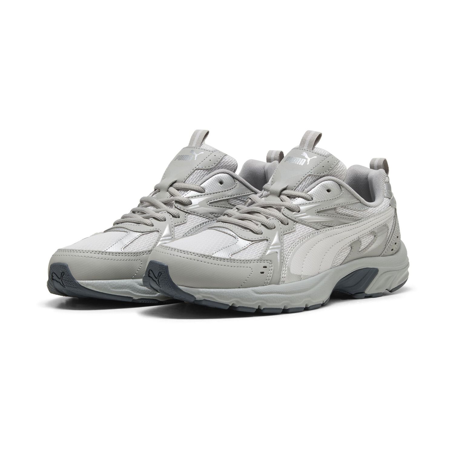 Zapatilla Puma Milenio Tech Mujer Gris image number 5.0